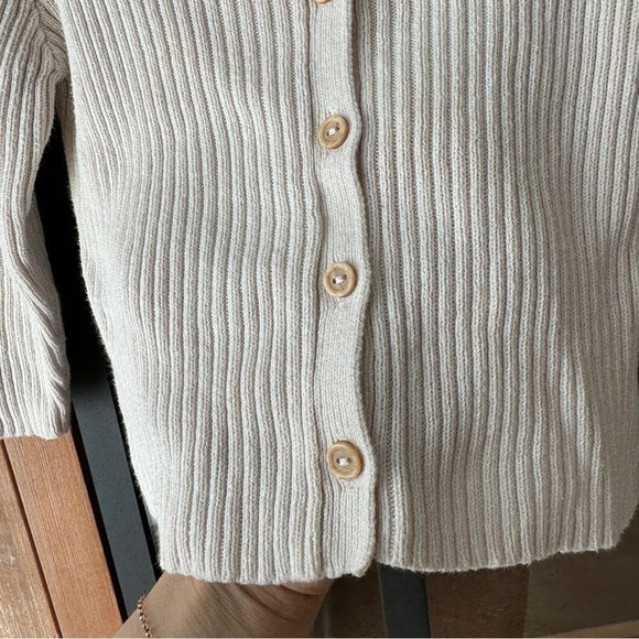 H&M kids cardigan sweater ribbed cotton top button down collar beige toddler - Picture 4 of 7